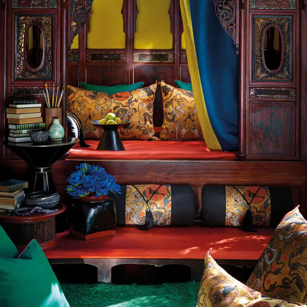 Jim Thompson Tessuti Lacquer Bardo