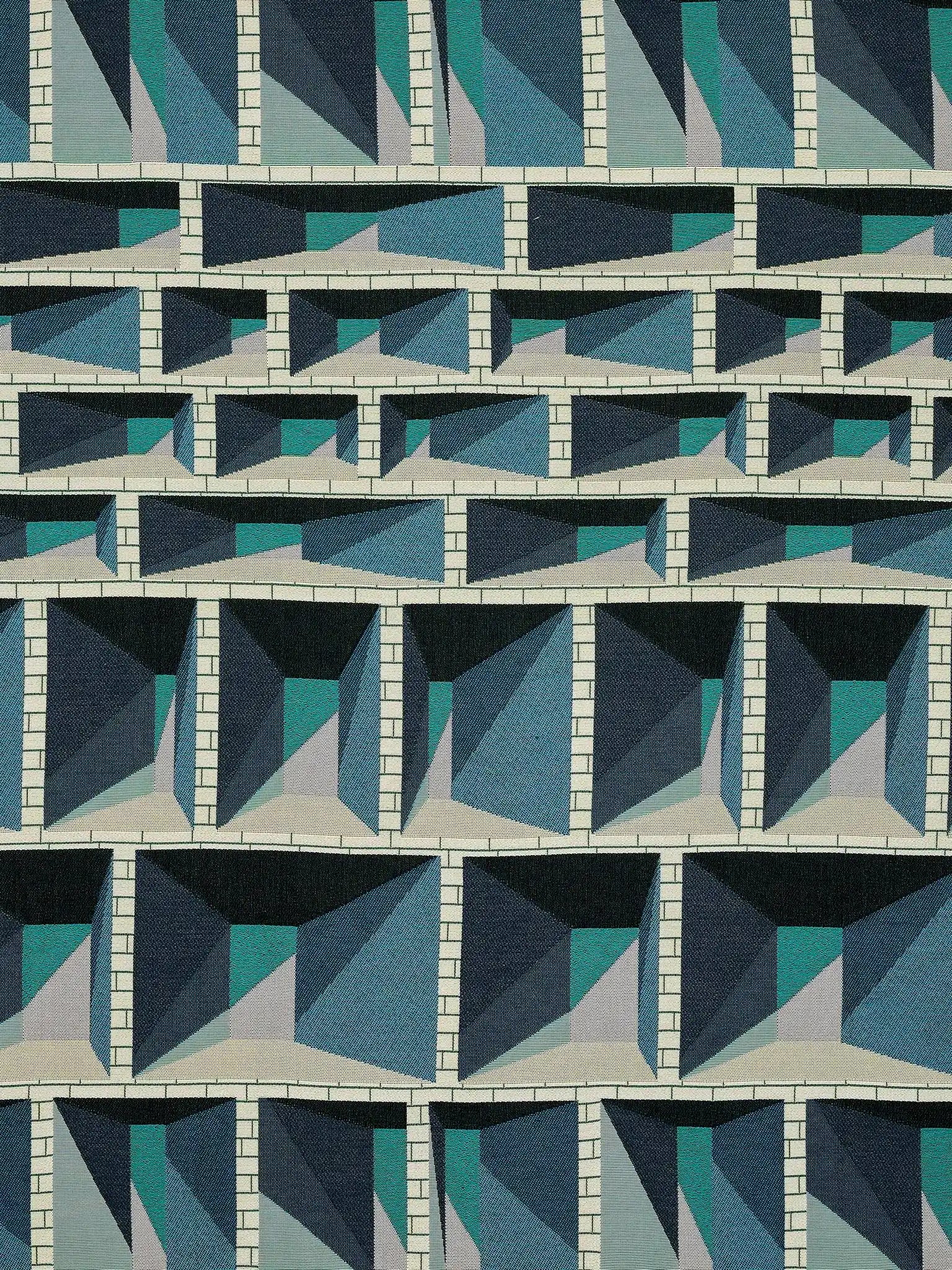 brutalist lagon