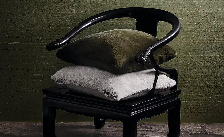 Cazenove: carta da parati in seta tinta unita di Zinc Textile