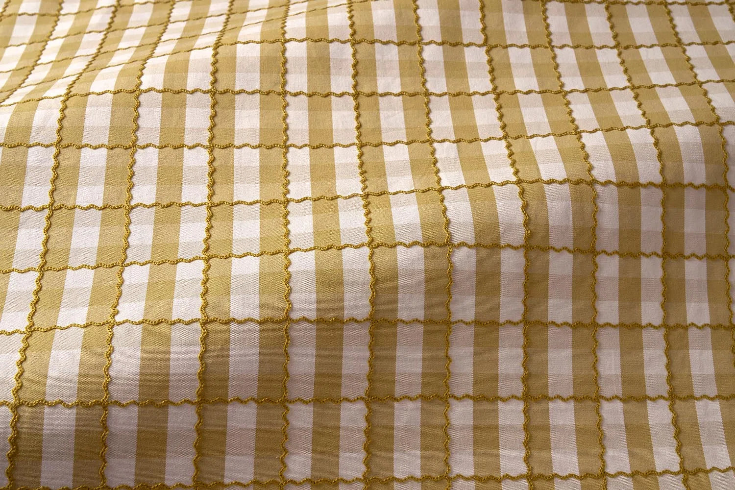 Tessuto Hej Ocre Pierre Frey
