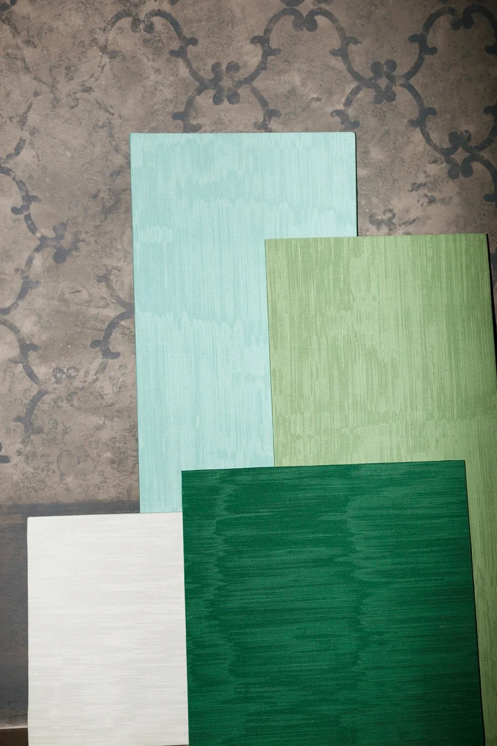 Dedar Iris Wall carta da parati ambientazione