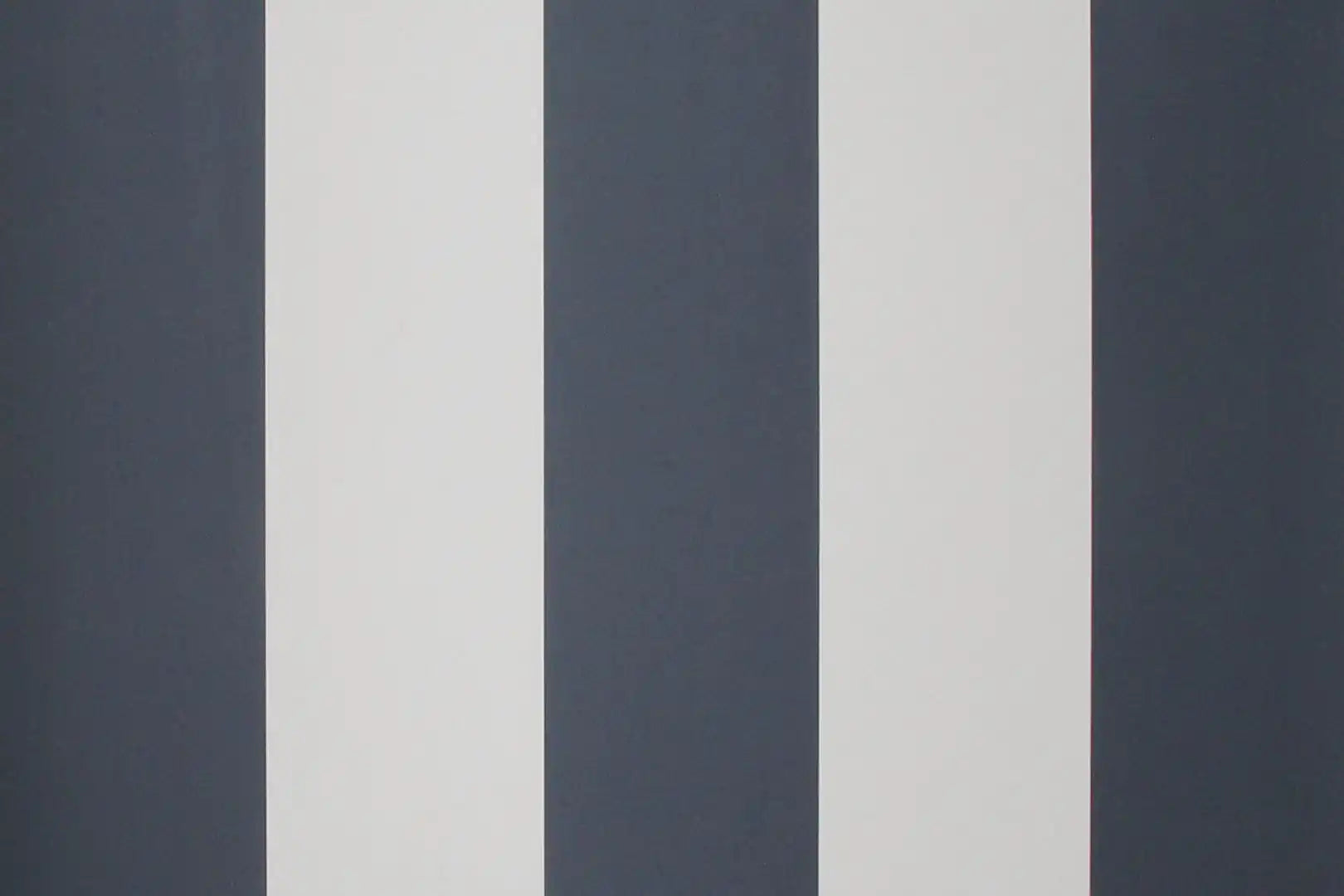 spalding stripe